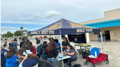 FFA Booth in the Quad