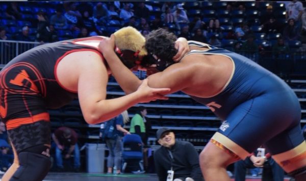 Ivan Tapia (right) competing against another state qualifier 